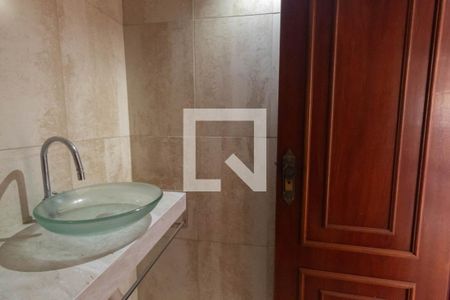 Lavabo 1 de casa à venda com 7 quartos, 700m² em Vila Maria Alta, São Paulo