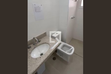 Banheiro de apartamento à venda com 3 quartos, 94m² em Vila Valparaíso, Santo André