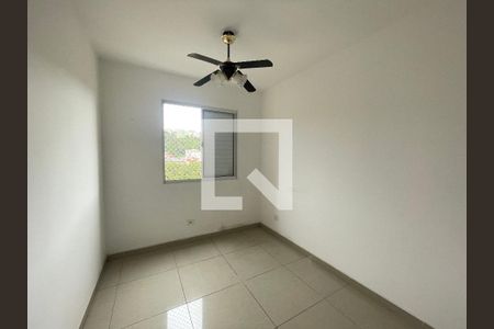 Quarto 1 de apartamento para alugar com 2 quartos, 47m² em Jardim Rosalina, Cotia