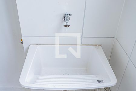 Sala, cozinha e área de serviço de apartamento à venda com 2 quartos, 39m² em Vila Barreto, São Paulo