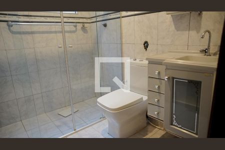 Banheiro 1 de casa à venda com 4 quartos, 253m² em Vila Sirena, Guarulhos