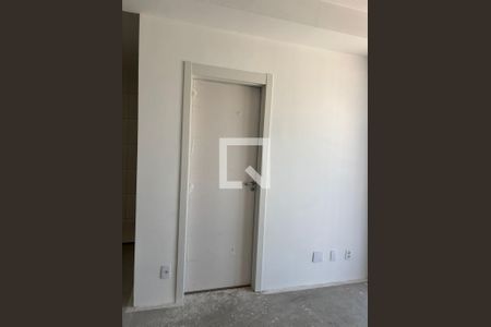 Sala de apartamento à venda com 2 quartos, 38m² em Bonsucesso, Rio de Janeiro
