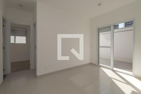 Sala/cozinha de apartamento para alugar com 2 quartos, 77m² em Vila Independencia, São Paulo