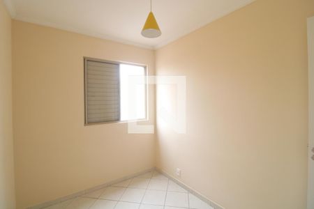 Quarto 1 de apartamento para alugar com 3 quartos, 61m² em Jardim Anhanguera, São Paulo
