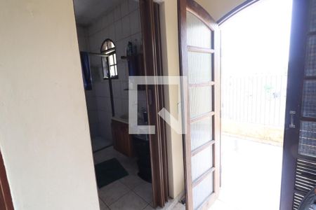 Suíte 1 de casa à venda com 4 quartos, 211m² em Jardim Dayaquinha, Osasco