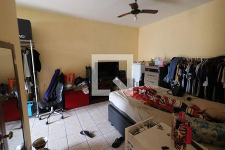 Suíte 1 de casa à venda com 4 quartos, 211m² em Jardim Dayaquinha, Osasco