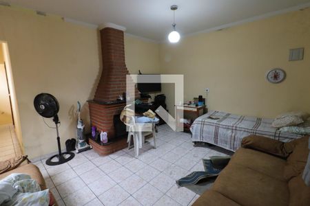 Sala de casa à venda com 4 quartos, 211m² em Jardim Dayaquinha, Osasco
