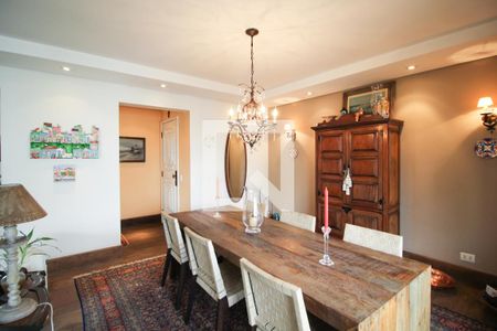 Sala de apartamento à venda com 2 quartos, 158m² em Vila Nova Conceição, São Paulo