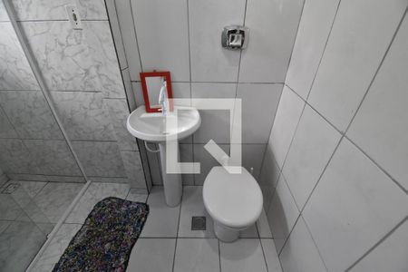 Banheiro                   Escreva qual o cômodo de casa para alugar com 1 quarto, 45m² em Ipê, Pinhais