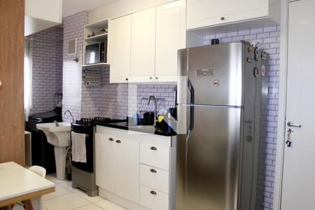 Cozinha  de apartamento à venda com 2 quartos, 36m² em Vila Flora, Guarulhos