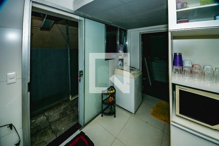 Casa para alugar com 4 quartos, 50m² em Lagoinha Leblon, Belo Horizonte