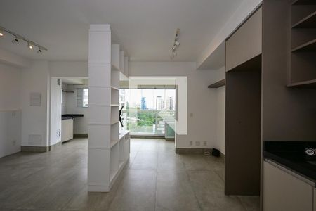 Sala de kitnet/studio à venda com 1 quarto, 40m² em Panamby, São Paulo