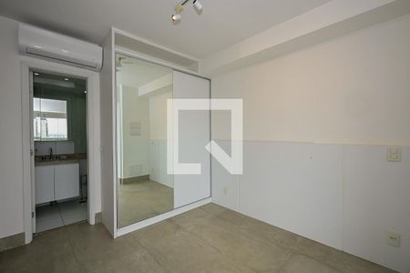 Quarto de kitnet/studio à venda com 1 quarto, 40m² em Panamby, São Paulo