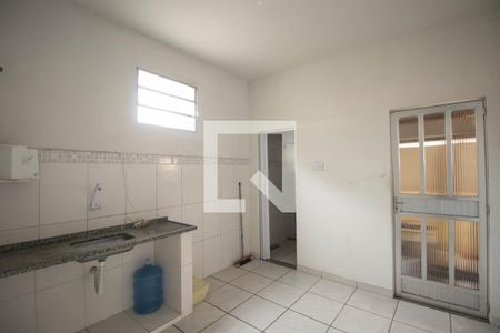 Cozinha de casa para alugar com 2 quartos, 50m² em Covanca, São Gonçalo