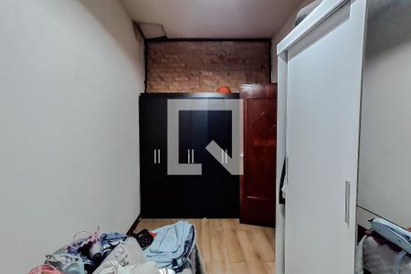 Quarto 3 de casa para alugar com 3 quartos, 180m² em Vl Afonso, São Paulo