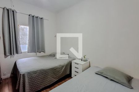 Quarto 1 de casa para alugar com 3 quartos, 180m² em Vl Afonso, São Paulo