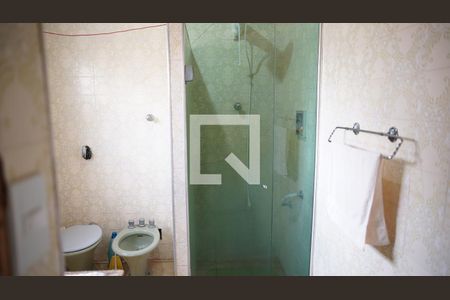 Banheiro 1 de casa à venda com 3 quartos, 300m² em Vila Rosalia, Guarulhos