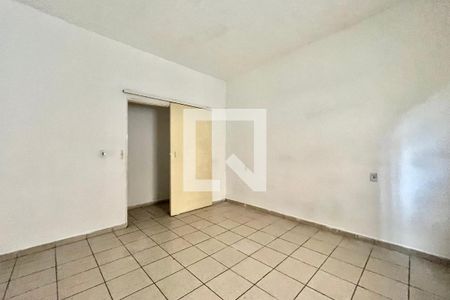 Quarto 2 de casa para alugar com 2 quartos, 100m² em Vila do Encontro, São Paulo