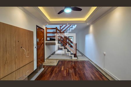 Sala de casa à venda com 3 quartos, 240m² em Jardim Palmares (zona Sul), São Paulo