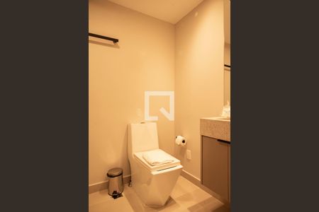 Banheiro de kitnet/studio para alugar com 1 quarto, 25m² em Vila Clementino, São Paulo