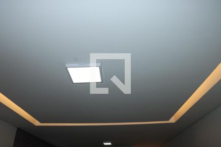 Casa para alugar com 2 quartos, 80m² em Jardim Dom Jose, Embu das Artes