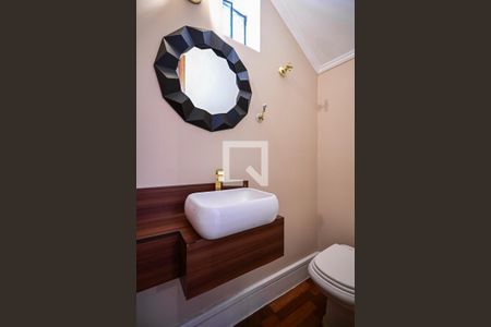 Lavabo de casa de condomínio para alugar com 3 quartos, 200m² em Jardim Ampliacao, São Paulo