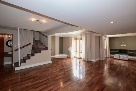 Sala de casa de condomínio para alugar com 3 quartos, 200m² em Jardim Ampliacao, São Paulo