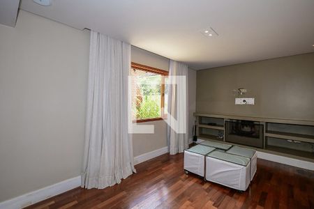 Sala de Tv de casa de condomínio para alugar com 3 quartos, 200m² em Jardim Ampliacao, São Paulo