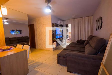Sala de apartamento para alugar com 3 quartos, 70m² em Parque Oeste Industrial, Goiânia