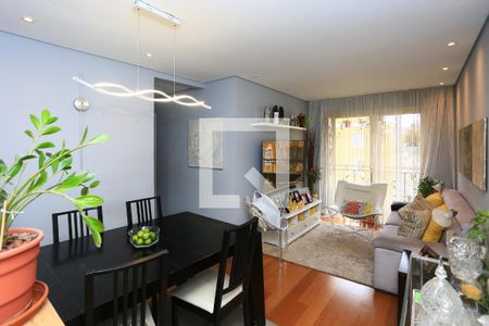 Sala  de apartamento à venda com 3 quartos, 64m² em Vila Morse, São Paulo