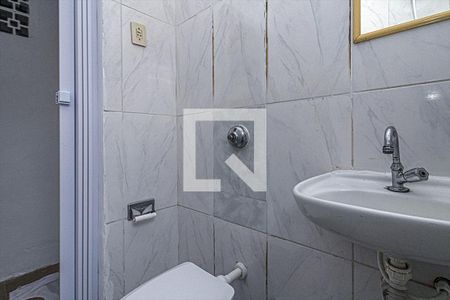 banheiro social_4 de casa para alugar com 1 quarto, 250m² em Vila Santa Teresa (zona Sul), São Paulo