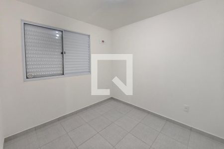 Quarto 2 de apartamento para alugar com 2 quartos, 40m² em Jardim Esmeraldina, Campinas