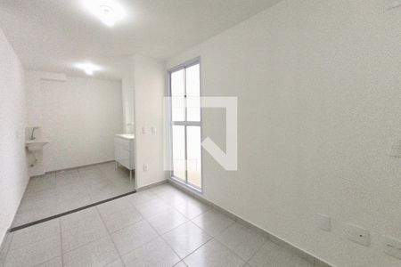 Sala de apartamento para alugar com 2 quartos, 40m² em Jardim Esmeraldina, Campinas