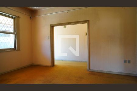 Sala  de casa à venda com 4 quartos, 858m² em Partenon, Porto Alegre