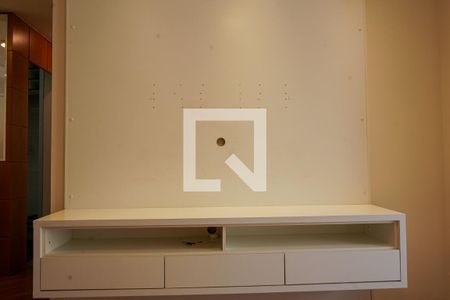 Detalhe Sala de apartamento para alugar com 3 quartos, 74m² em Vila Azevedo, São Paulo