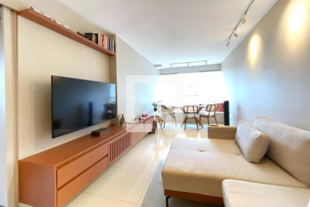 Sala de apartamento à venda com 2 quartos, 80m² em Floresta, Belo Horizonte