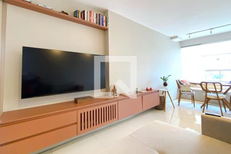 Sala de apartamento à venda com 2 quartos, 80m² em Floresta, Belo Horizonte