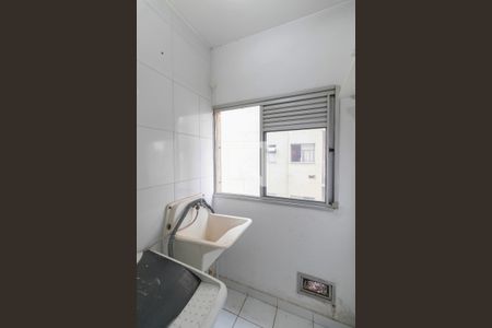Sala/Cozinha/Área de Serviço  de apartamento à venda com 2 quartos, 56m² em Jardim Santo Antonio, São Paulo