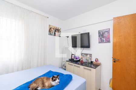 Quarto 1 de apartamento à venda com 2 quartos, 41m² em Jardim Triana, São Paulo