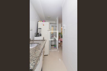 Cozinha de apartamento à venda com 2 quartos, 42m² em Jardim Triana, São Paulo