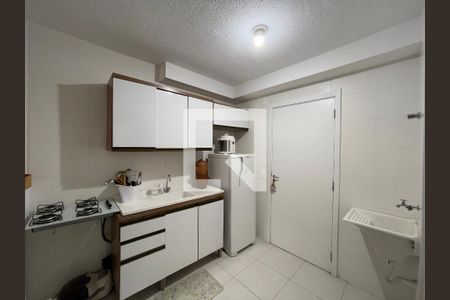 Sala/Cozinha/Área de Serviço  de apartamento para alugar com 2 quartos, 33m² em Fazenda Aricanduva, São Paulo