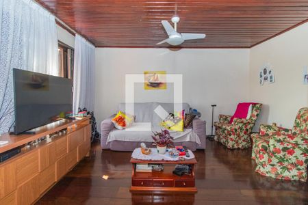 Sala de casa à venda com 2 quartos, 208m² em Nonoai, Porto Alegre