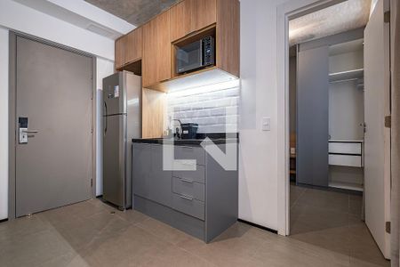 Sala/Cozinha de apartamento à venda com 1 quarto, 27m² em Cerqueira César, São Paulo