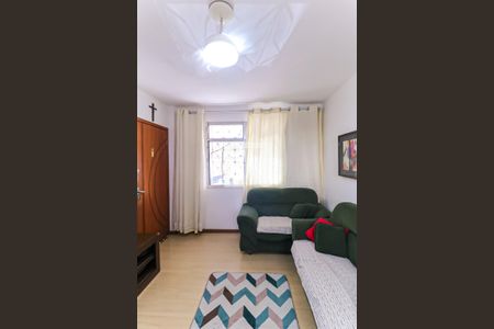 Sala de apartamento à venda com 2 quartos, 50m² em Inhaúma, Rio de Janeiro