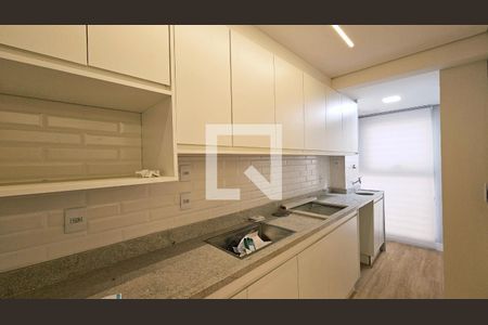 Cozinha e Área de Serviço de apartamento para alugar com 2 quartos, 59m² em Parque da Represa, Jundiaí