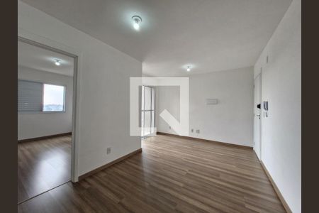 Sala de apartamento para alugar com 2 quartos, 53m² em Jardim de Lourdes, Embu das Artes