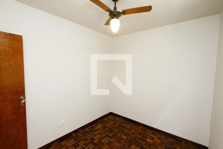Quarto 2 de apartamento para alugar com 2 quartos, 64m² em Carlos Prates, Belo Horizonte