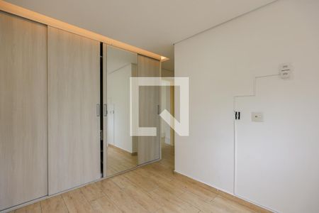 Suíte de apartamento para alugar com 2 quartos, 76m² em Parque Reboucas, São Paulo