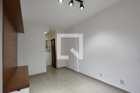Sala de apartamento para alugar com 2 quartos, 50m² em Freguesia (jacarepaguá), Rio de Janeiro