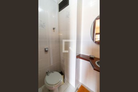 Lavabo de apartamento à venda com 3 quartos, 145m² em Vila Itapura, Campinas